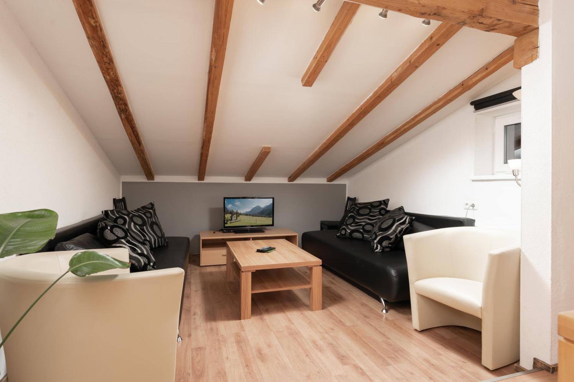 Haus Attos Daire Umhausen Dış mekan fotoğraf