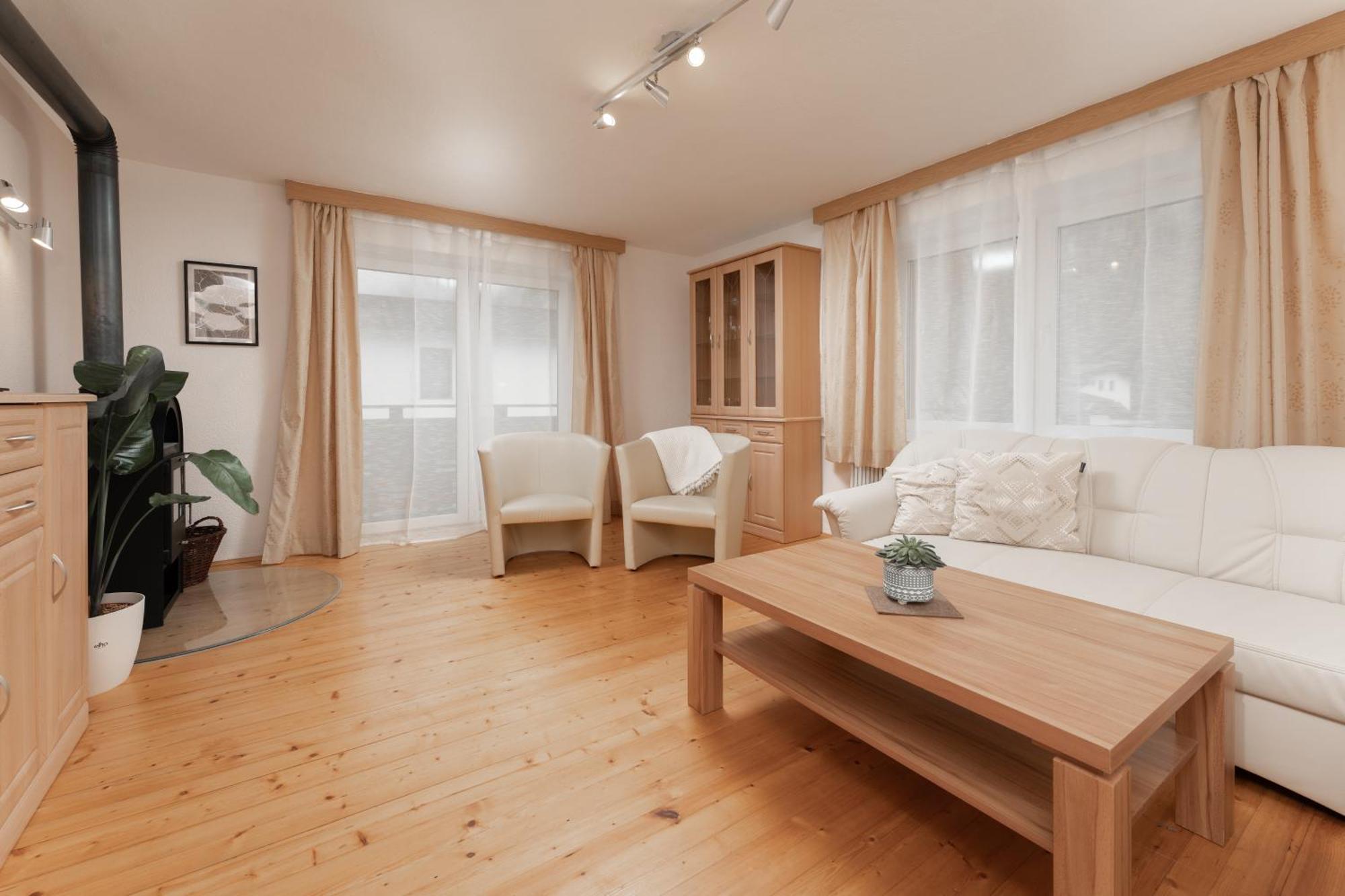 Haus Attos Daire Umhausen Dış mekan fotoğraf