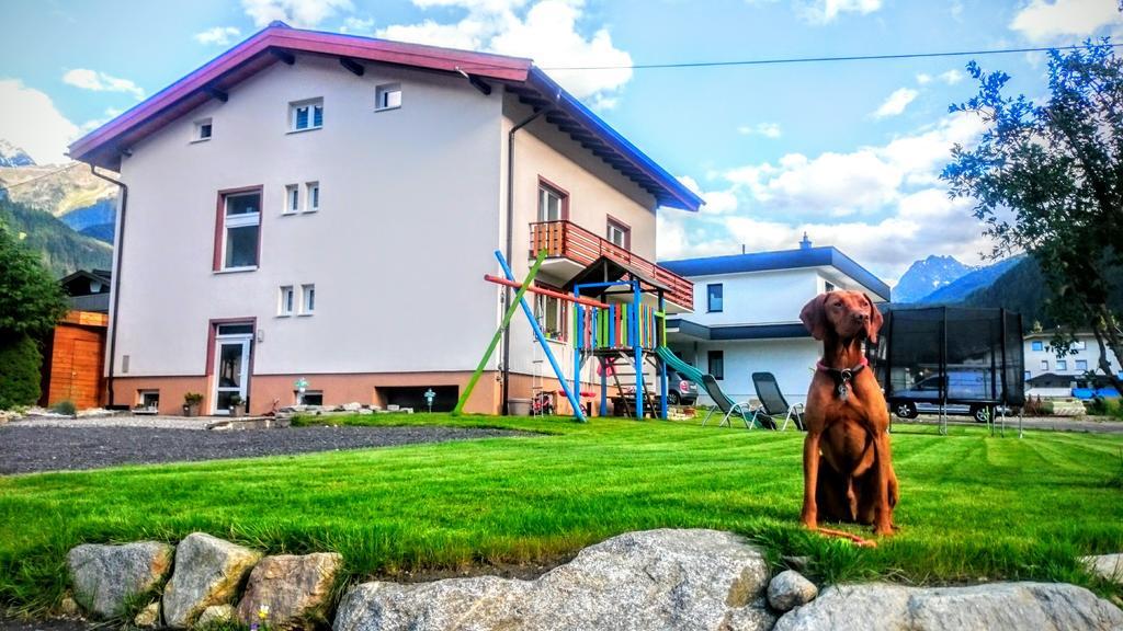 Haus Attos Daire Umhausen Dış mekan fotoğraf